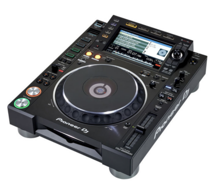 Pioneer CDJ2000 Nexus2 in case