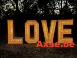 XL letters huren
